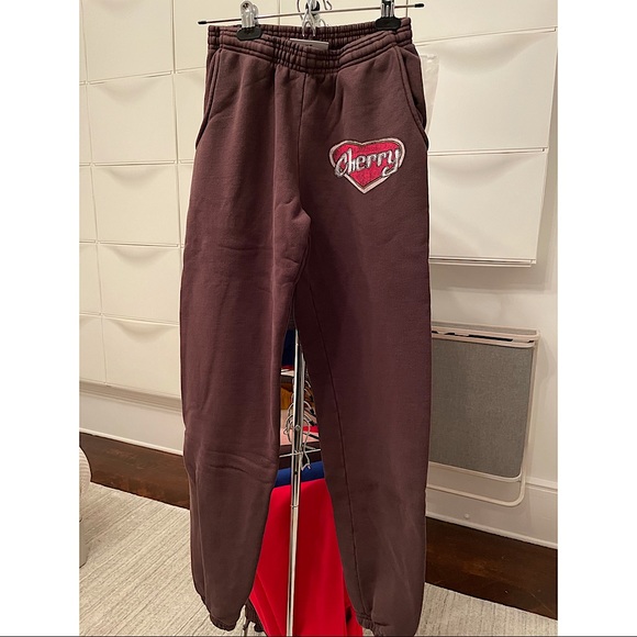 Cherry LA Valentines Day Sweat Pants Espresso XS - Picture 2 of 11